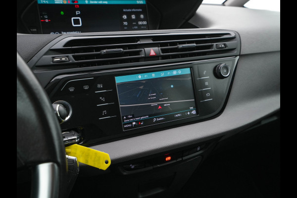 Citroën Grand C4 Picasso 1.2 PureTech Business [ 7-Pers ] Aut. *PANO-WINDOW | NAVI-FULLMAP | DIGI-COCKPIT | KEYLESS | CAMERA | COMFORT-SEATS | ECC | PDC | CRUISE | TOWBAR | PRIVACY-GLASS | SHIFT-PADDLES | 17''ALU*