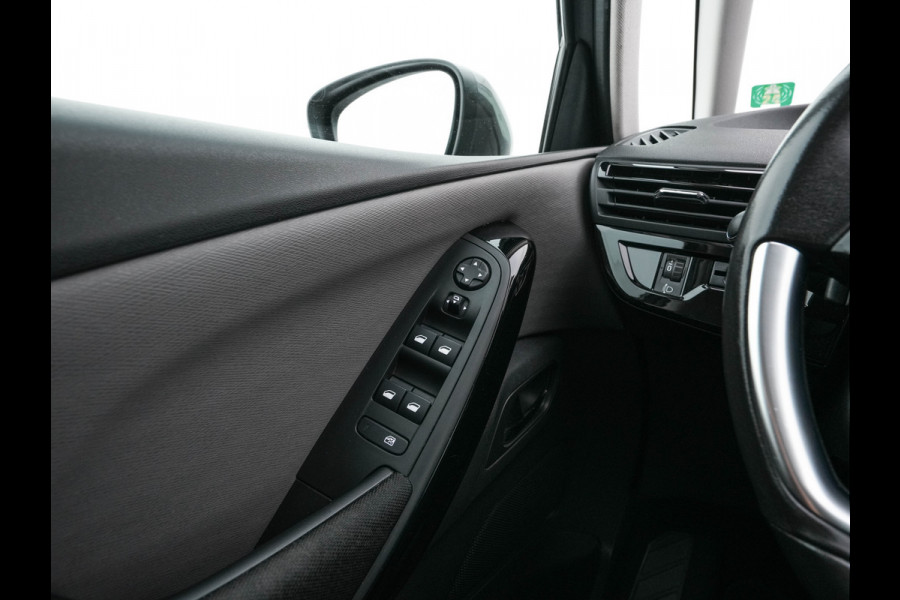 Citroën Grand C4 Picasso 1.2 PureTech Business [ 7-Pers ] Aut. *PANO-WINDOW | NAVI-FULLMAP | DIGI-COCKPIT | KEYLESS | CAMERA | COMFORT-SEATS | ECC | PDC | CRUISE | TOWBAR | PRIVACY-GLASS | SHIFT-PADDLES | 17''ALU*