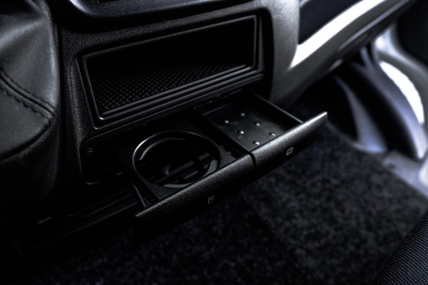 Iveco Daily 35C16 | Bakwagen met Laadklep | Automaat | Climatic | Cruise