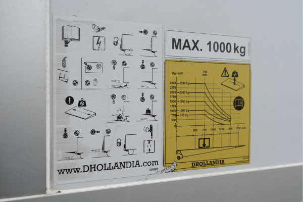 Iveco Daily 35C16 | Bakwagen met Laadklep | Automaat | Climatic | Cruise