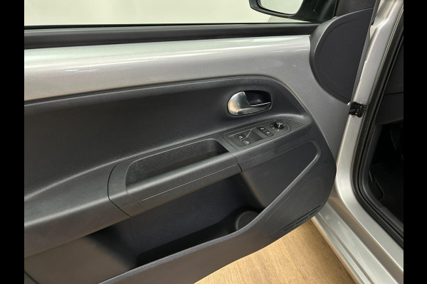 Seat Mii Occasion 1.0 Sport Connect | Grijs | Tweedehands Seat Mii | Airco | Bluetooth audio | Cruisecontrol