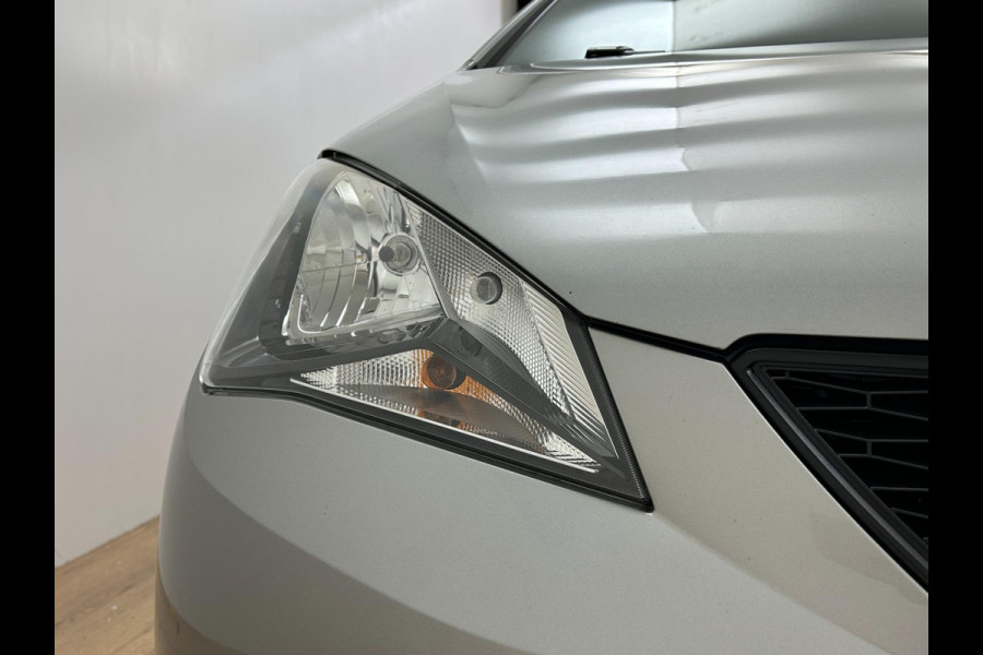 Seat Mii Occasion 1.0 Sport Connect | Grijs | Tweedehands Seat Mii | Airco | Bluetooth audio | Cruisecontrol