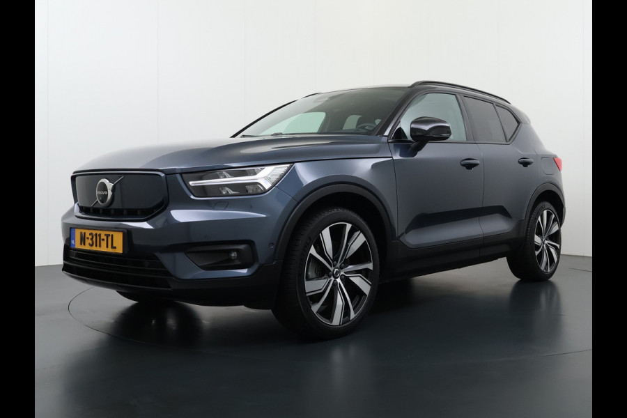 Volvo XC40 232pk *gereserveerd* Recharge Pro 70KwH Pano-Dak SOH 95% Adaptive-Cruise 20" Elektr.-Leer/Alcantara+Verwarmd+Memory Warmtepomp H Led Elek.Achterklep Keyless Full Led Origineel NLse auto! € 54.000,- nieuw. 1e Eigenaar Origineel Nederlandse Auto Dealeronderhouden 1.500KG -Trekvermogen