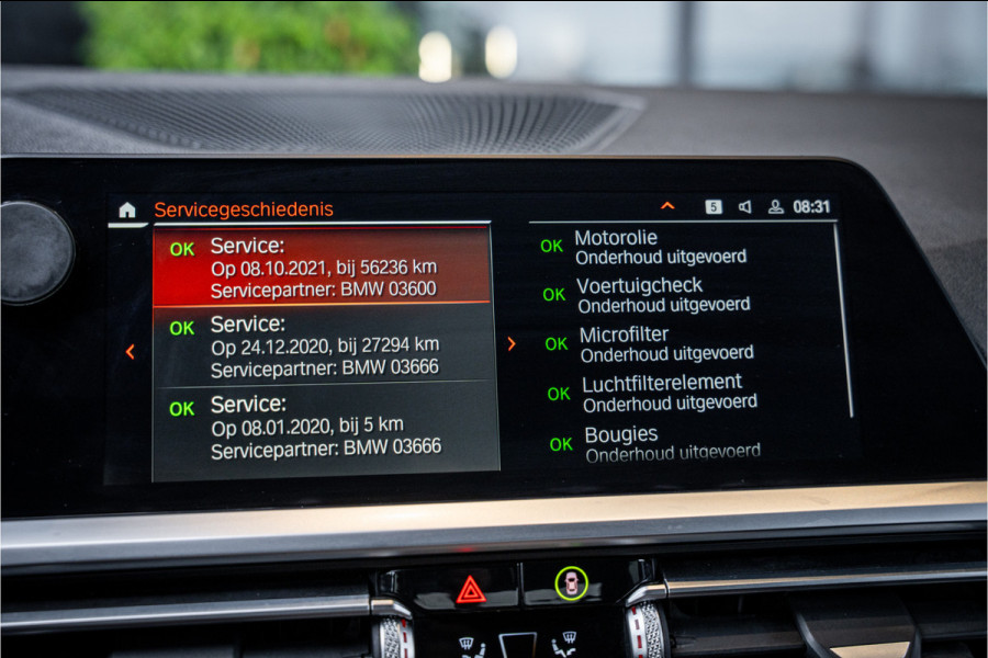 BMW 3-serie 320i Executive Edition - M Sport | NAP | Panorama | Camera