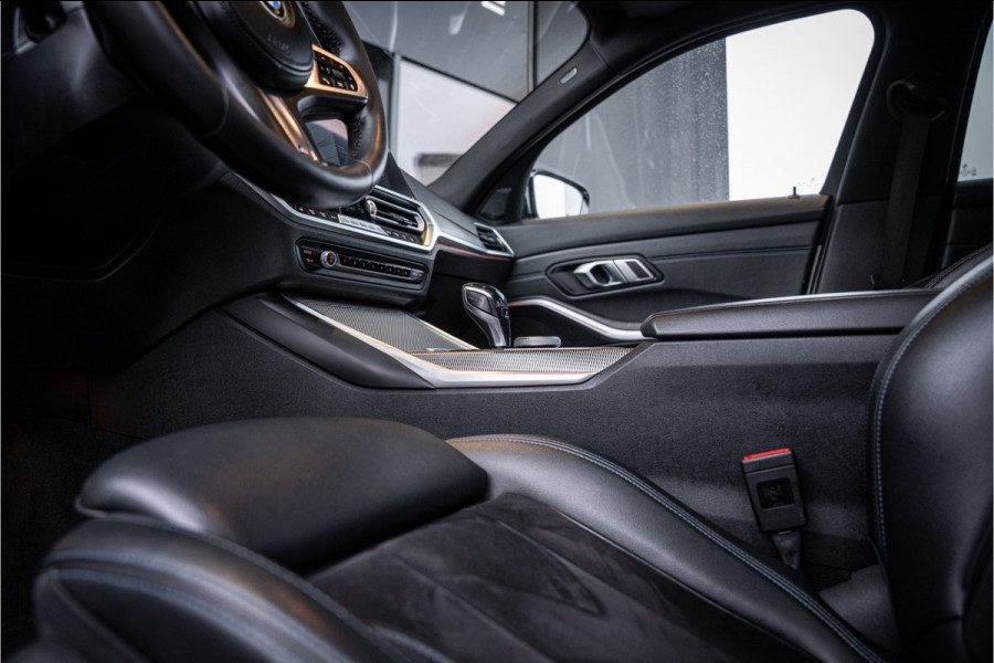 BMW 3-serie 320i Executive Edition - M Sport | NAP | Panorama | Camera