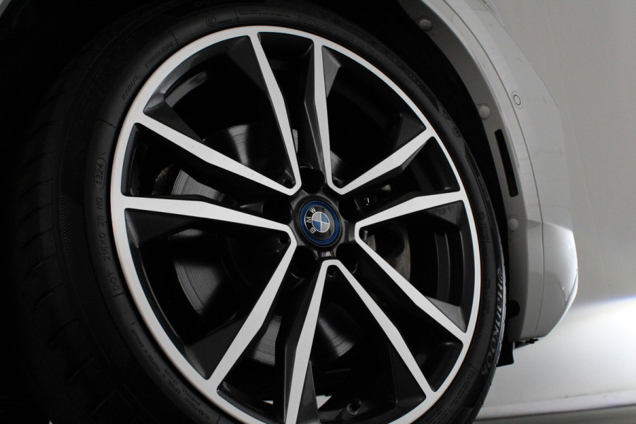 BMW X2 xDrive 25e M Sport 220pk/Pano.schuif/Memory/19 inch/Shadow-Line