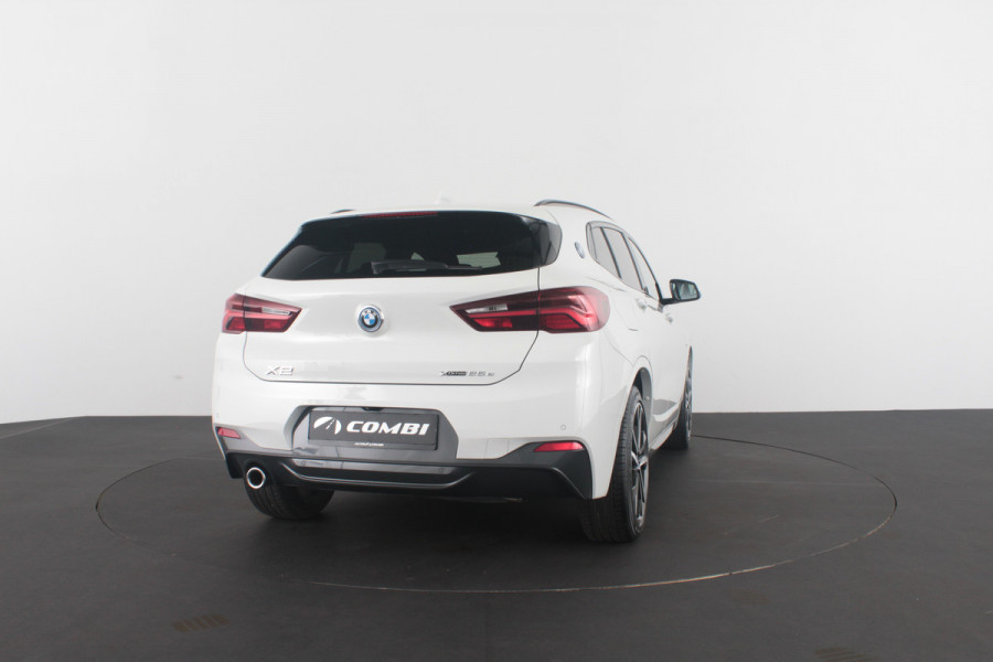 BMW X2 xDrive 25e M Sport 220pk/Pano.schuif/Memory/19 inch/Shadow-Line