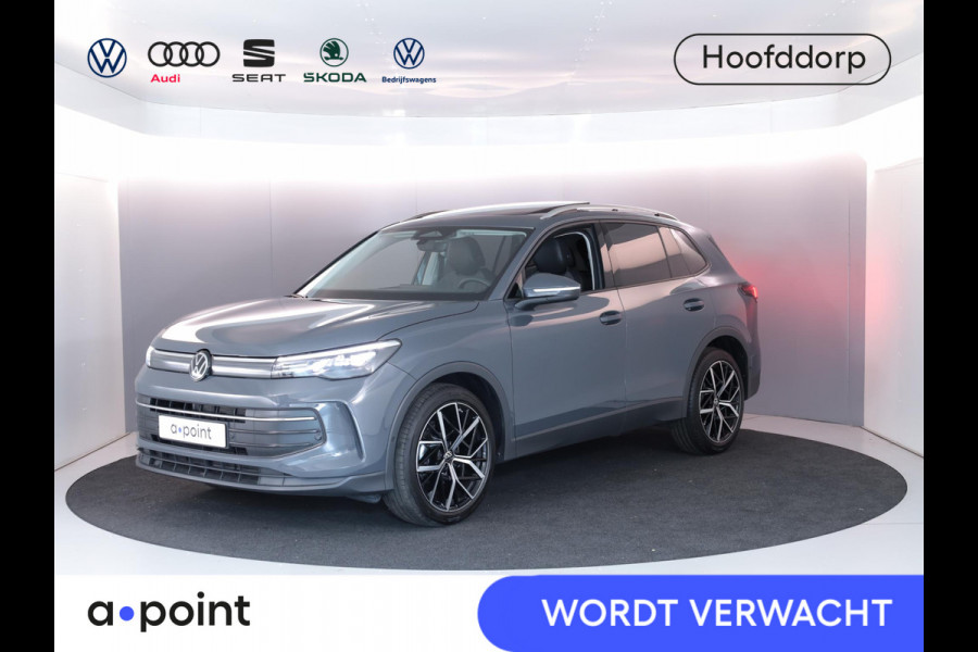 Volkswagen Tiguan 1.5 eTSI Life Edition 150 PK DSG | Verlengde garantie | Panorama dak | Trekhaak uitklapbaar | 20 "LM velgen |