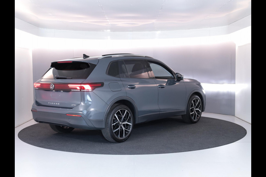 Volkswagen Tiguan 1.5 eTSI Life Edition 150 PK DSG | Verlengde garantie | Panorama dak | Trekhaak uitklapbaar | 20 "LM velgen |