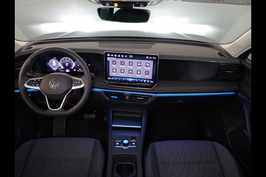 Volkswagen Tiguan 1.5 eTSI Life Edition 150 PK DSG | Verlengde garantie | Panorama dak | Trekhaak uitklapbaar | 20 "LM velgen |