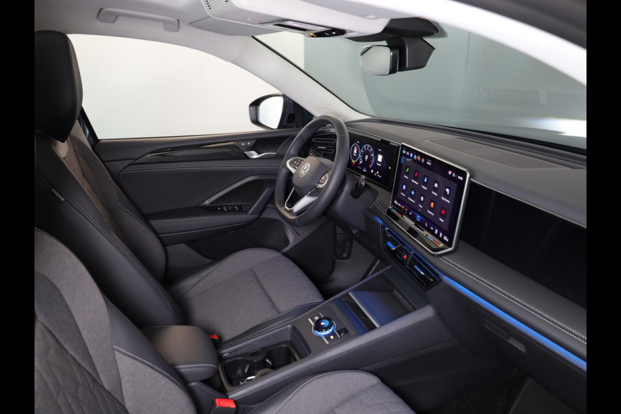 Volkswagen Tiguan 1.5 eTSI Life Edition 150 PK DSG | Verlengde garantie | Panorama dak | Trekhaak uitklapbaar | 20 "LM velgen |