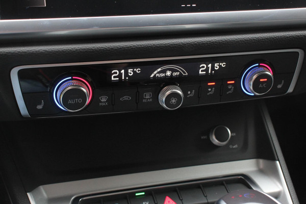 Audi Q3 Sportback 45 TFSI e 245pk PHEV S-tronic Attitude Navigatie Parkeersensoren Adaptive Cruise Control Stoelverwarming Ledverlichting Virtual Cockpit Climate Control