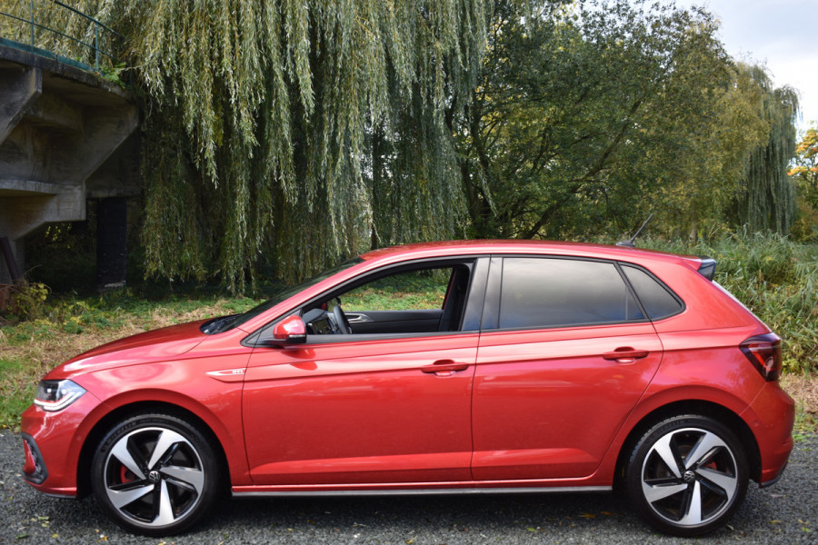 Volkswagen Polo GTI 2.0 TSI 210PK DSG STOELVER VIRTUAL/LED/CARPLAY FABRIEKS GARANTIE