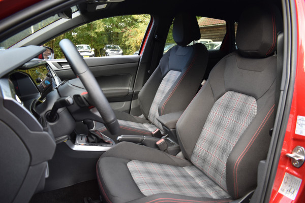Volkswagen Polo GTI 2.0 TSI 210PK DSG STOELVER VIRTUAL/LED/CARPLAY FABRIEKS GARANTIE