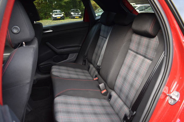 Volkswagen Polo GTI 2.0 TSI 210PK DSG STOELVER VIRTUAL/LED/CARPLAY FABRIEKS GARANTIE