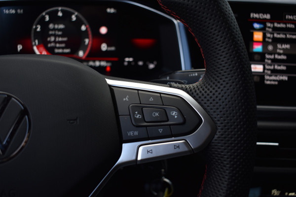 Volkswagen Polo GTI 2.0 TSI 210PK DSG STOELVER VIRTUAL/LED/CARPLAY FABRIEKS GARANTIE