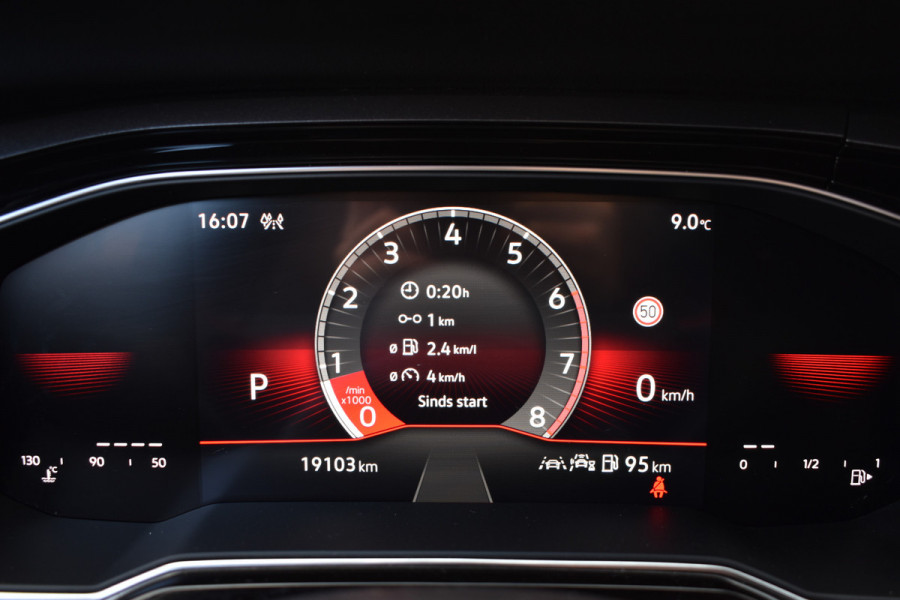 Volkswagen Polo GTI 2.0 TSI 210PK DSG STOELVER VIRTUAL/LED/CARPLAY FABRIEKS GARANTIE