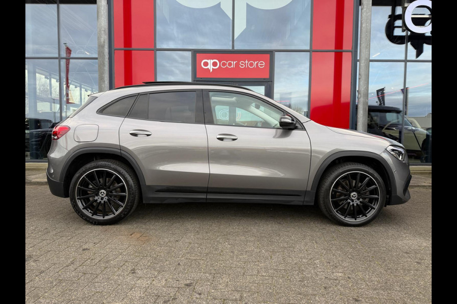 Mercedes-Benz GLA 250 e Business Line AMG/Panorama/Memory Full spec