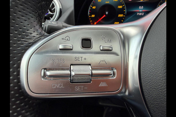 Mercedes-Benz GLA 250 e Business Line AMG/Panorama/Memory Full spec