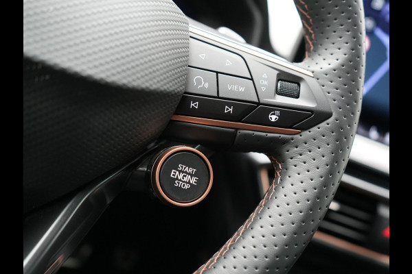 CUPRA Leon 1.5 TSI Plug In Hybrid 204pk Business DSG PHEV | Alcantara Kuipstoelen Memory | Adaptive Cruise | Matrix LED | Virtual | Camera | Sfeerverlichting | Apple Carplay | 18"L.M |