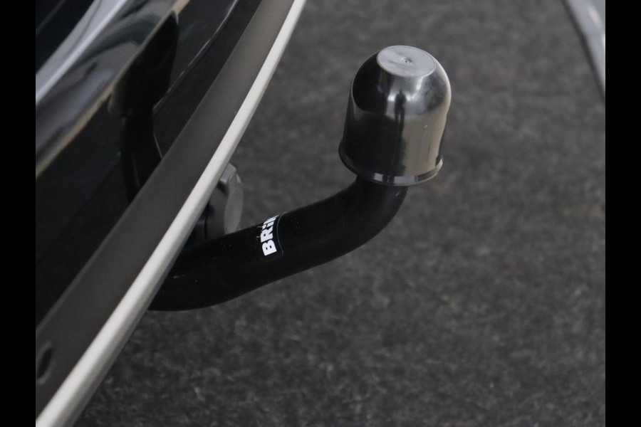 Renault Grand Scénic 1.4 TCe Zen 7-persoons | Trekhaak | Navigatie | Sfeerverlichting | Parkeerhulp | Keyless | Climate control | DAB | Cruise control