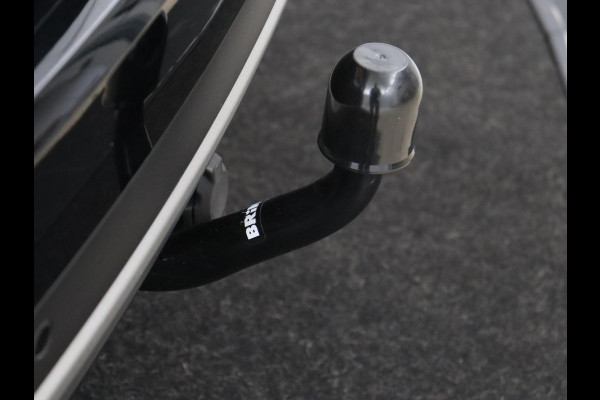 Renault Grand Scénic 1.4 TCe Zen 7-persoons | Trekhaak | Navigatie | Sfeerverlichting | Parkeerhulp | Keyless | Climate control | DAB | Cruise control