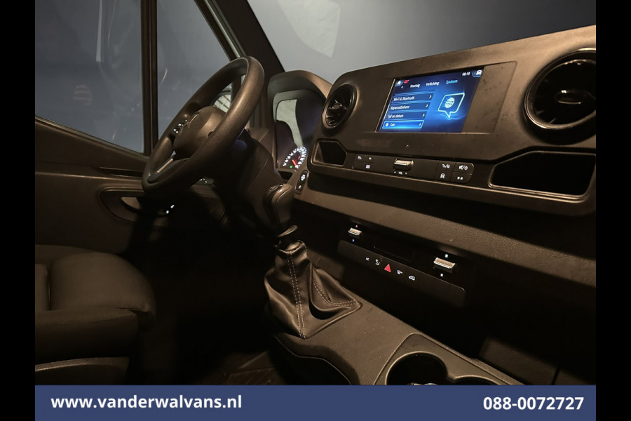 Mercedes-Benz Sprinter 315 CDI 150pk L2H1 Euro6 Airco | Camera | Apple Carplay | Trekhaak | Cruisecontrol Android Auto, Chauffeursstoel