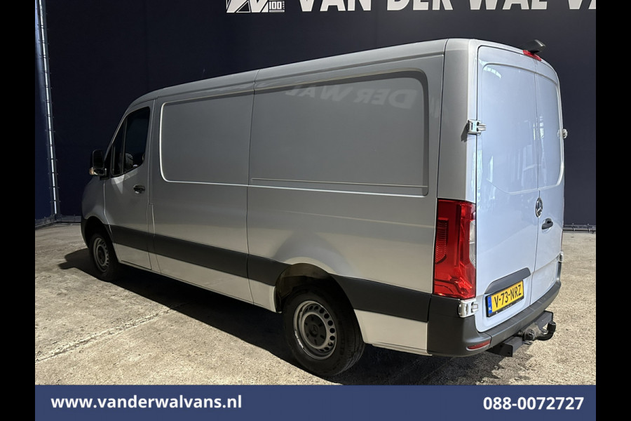 Mercedes-Benz Sprinter 315 CDI 150pk L2H1 Euro6 Airco | Camera | Apple Carplay | Trekhaak | Chauffeursstoel Android Auto