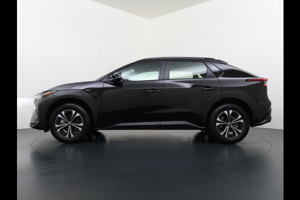 Toyota Bz4x Active 71 kWh | 3 FASE| NIEUWE AUTO!!| 10 JAAR VOLLEDIGE FABRIEKSGARANTIE TOYOTA!| WARMTEPOMP| ADAPTIVE CRUISE| ACHTERUITRIJ CAMERA|