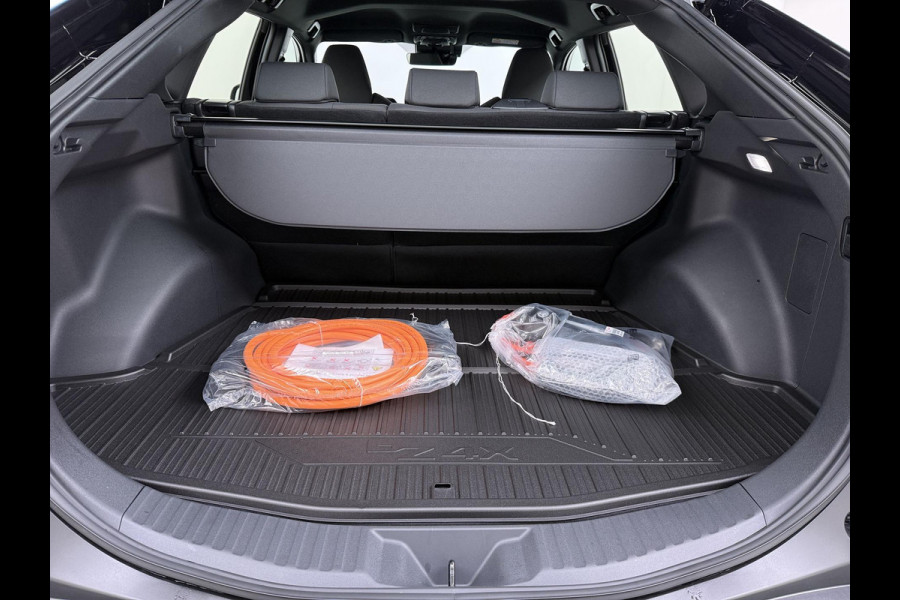 Toyota Bz4x Active 71 kWh | 3 FASE| NIEUWE AUTO!!| 10 JAAR VOLLEDIGE FABRIEKSGARANTIE TOYOTA!| WARMTEPOMP| ADAPTIVE CRUISE| ACHTERUITRIJ CAMERA|