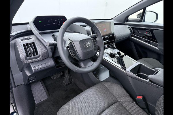 Toyota Bz4x Active 71 kWh | 3 FASE| NIEUWE AUTO!!| 10 JAAR VOLLEDIGE FABRIEKSGARANTIE TOYOTA!| WARMTEPOMP| ADAPTIVE CRUISE| ACHTERUITRIJ CAMERA|
