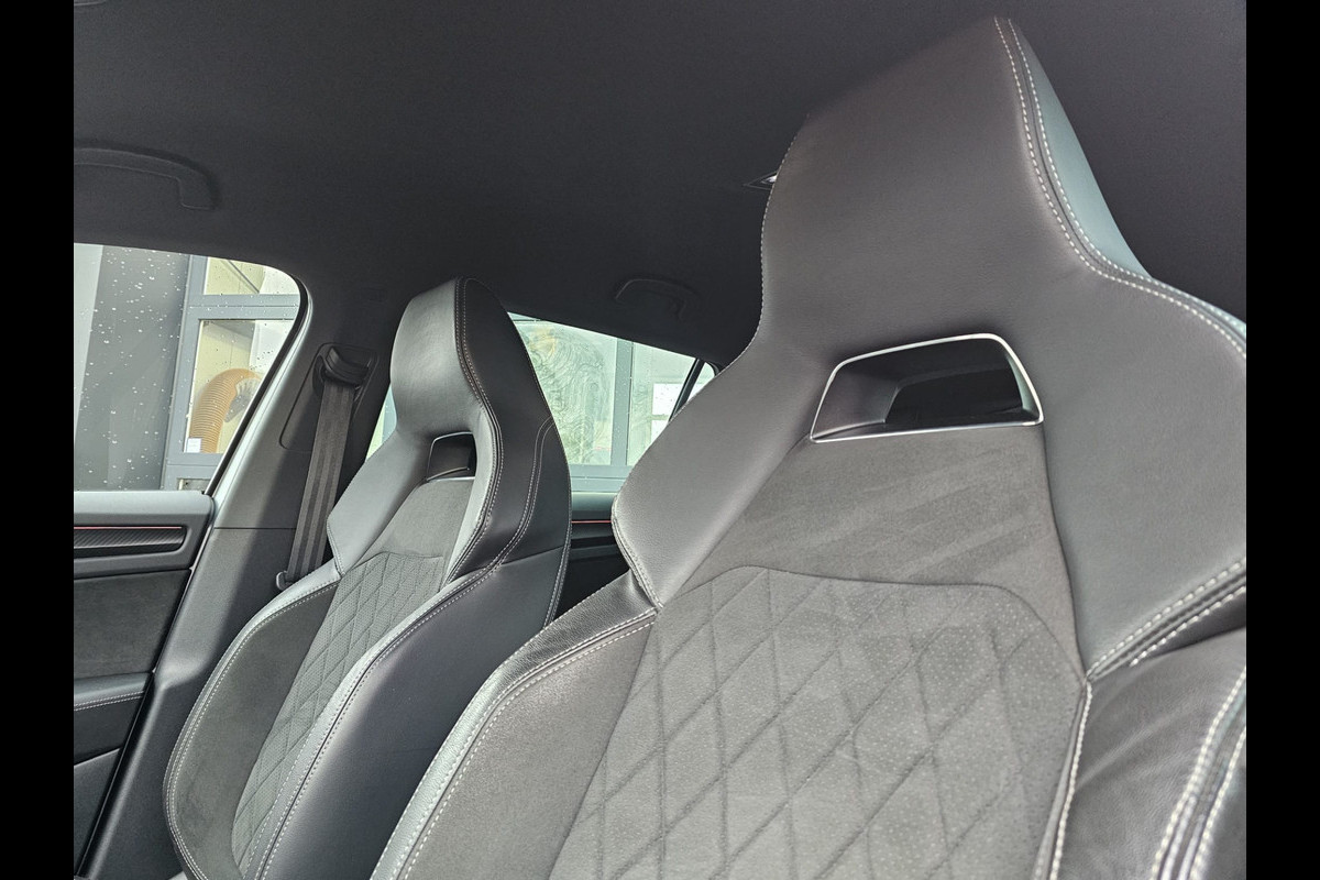 Škoda Kodiaq 1.5 TSI Sportline Business | Automaat | Stuur- en stoelverwarming | Keyless | Canton | Elek. achterklep | ACC | Camera | PDC |