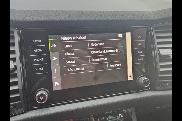 Škoda Kodiaq 1.5 TSI Sportline Business | Automaat | Stuur- en stoelverwarming | Keyless | Canton | Elek. achterklep | ACC | Camera | PDC |