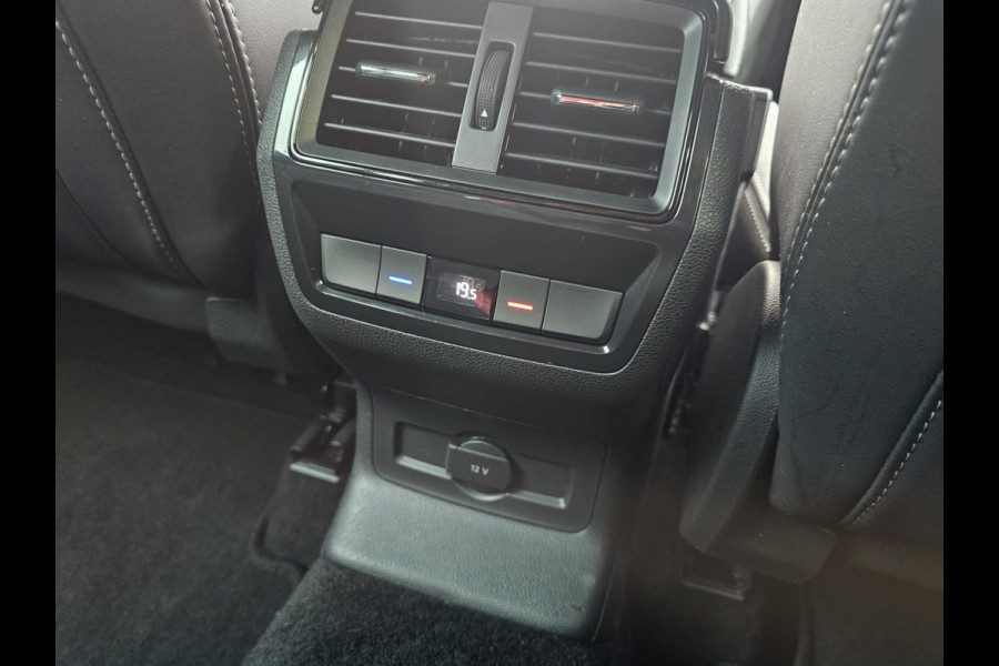 Škoda Kodiaq 1.5 TSI Sportline Business | Automaat | Stuur- en stoelverwarming | Keyless | Canton | Elek. achterklep | ACC | Camera | PDC |