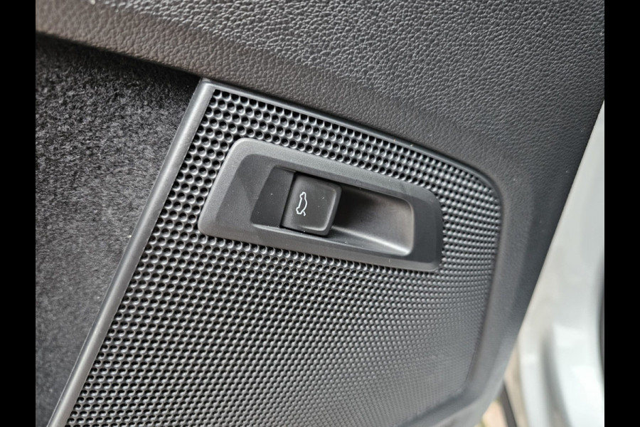 Škoda Kodiaq 1.5 TSI Sportline Business | Automaat | Stuur- en stoelverwarming | Keyless | Canton | Elek. achterklep | ACC | Camera | PDC |