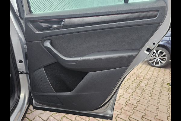 Škoda Kodiaq 1.5 TSI Sportline Business | Automaat | Stuur- en stoelverwarming | Keyless | Canton | Elek. achterklep | ACC | Camera | PDC |