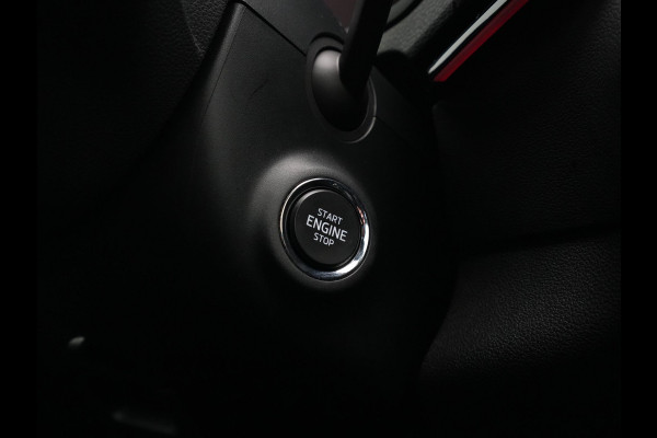 Škoda Karoq 1.5 TSI ACT 150pk Sportline Navigatie Trekhaak Camera Keyless Stoelverwarming 37