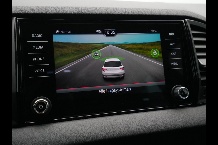 Škoda Karoq 1.5 TSI ACT 150pk Sportline Navigatie Trekhaak Camera Keyless Stoelverwarming 37