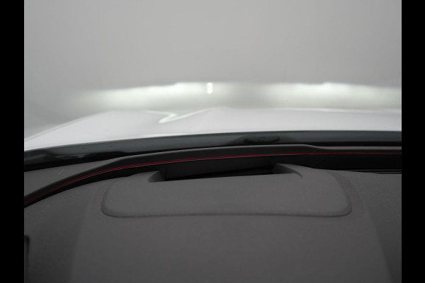 CUPRA Terramar 1.5 TSI e-Hybrid Business DSG Plug In Hybrid 204pk PHEV | Adaptive Cruise | Head Up | 360 Camera | Alcantara Sportstoelen Memory | Matrix LED | Stuurverwarming | Sfeerverlichting | Virtual |