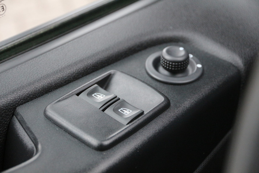 Renault Trafic 2.0 DCI 170 | Aut. | 2x Schuifdeur | Keyless | Navi | Camera | Clima..