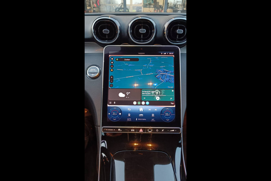 Mercedes-Benz C-Klasse Estate 200 Launch Edition Business Line LED afn. trekhaak Leder Apple-Android Stoelverw. Camera