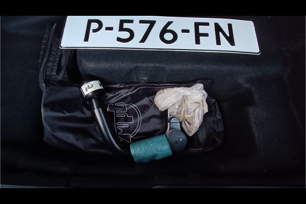 Mercedes-Benz C-Klasse Estate 200 Launch Edition Business Line LED afn. trekhaak Leder Apple-Android Stoelverw. Camera