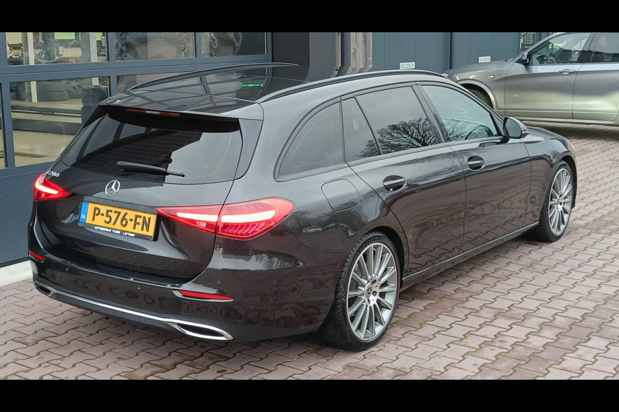 Mercedes-Benz C-Klasse Estate 200 Launch Edition Business Line LED afn. trekhaak Leder Apple-Android Stoelverw. Camera