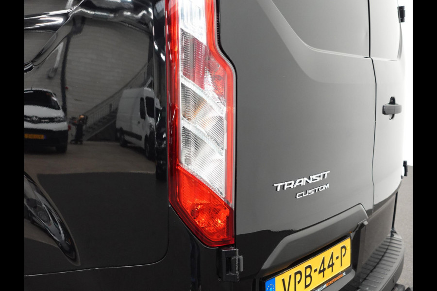 Ford Transit Custom L1H1 Trend Raptor Edition Navigatie Camera Cruise control Parkeersensoren Trekhaak Airco