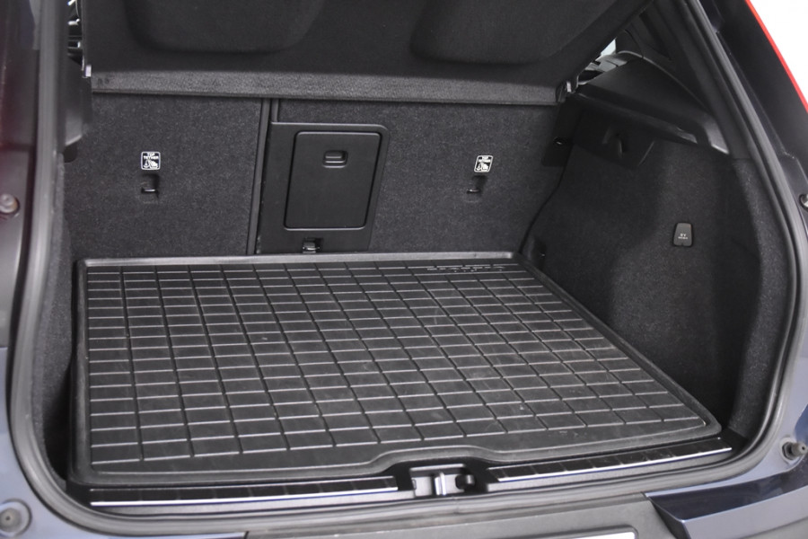 Volvo XC40 1.5 T3 Inscription *1ste Eigenaar*Leer*Navigatie*Trekhaak*