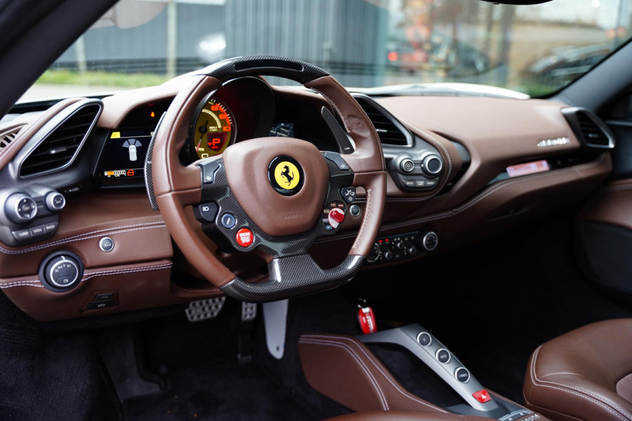 Ferrari 488 3.9 GTB HELE Sport Exhaust Carbon LED Passenger Display