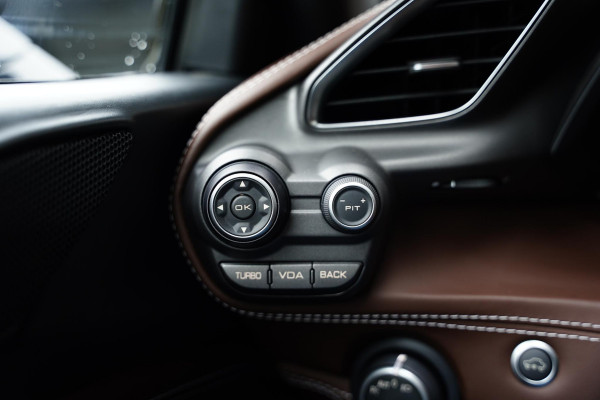 Ferrari 488 3.9 GTB HELE Sport Exhaust Carbon LED Passenger Display