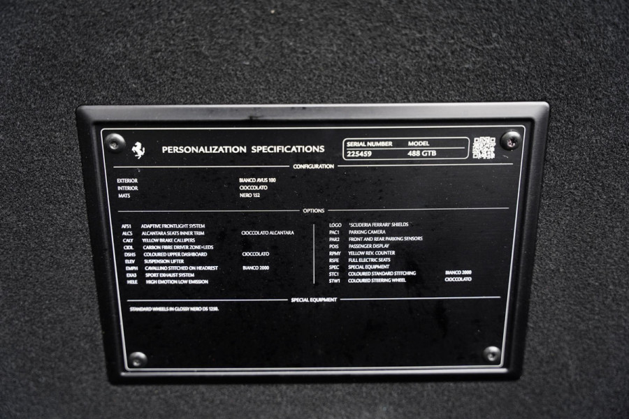 Ferrari 488 3.9 GTB HELE Sport Exhaust Carbon LED Passenger Display