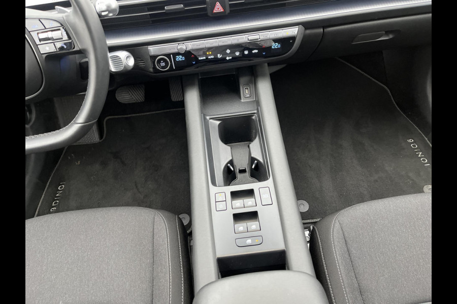 Hyundai IONIQ 6 Style 53 kWh | Afneembare trekhaak