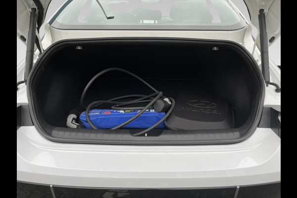 Hyundai IONIQ 6 Style 53 kWh | Afneembare trekhaak